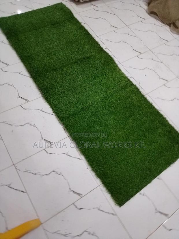 Code 56 ,Tropical Green Artificial Grass - thumbnail 2