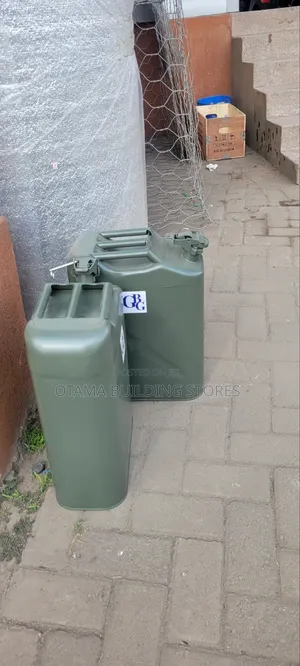 20L Military Style Metal Fuel Jerry Can