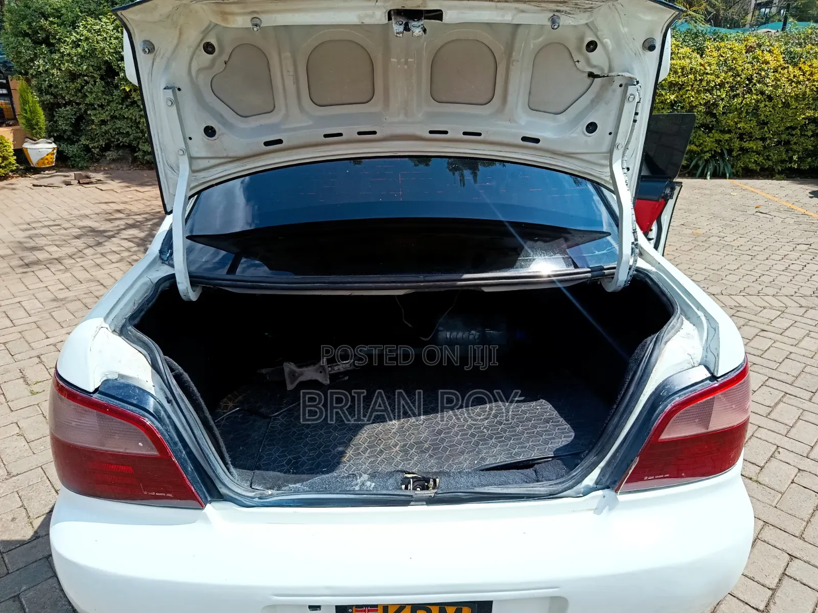 Subaru Impreza 2.0 R Limousine 2006 White