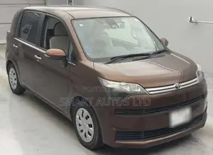 Toyota Spade 2019 Brown