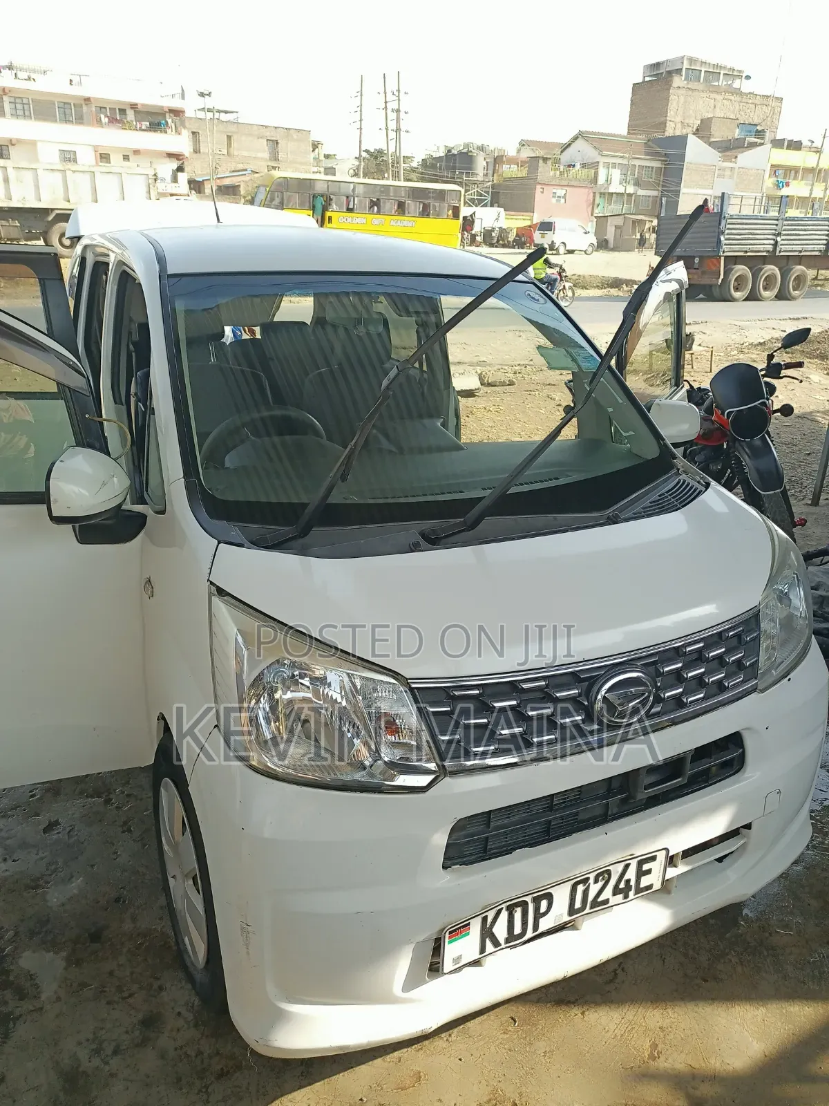 Daihatsu Move 2016 White