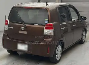 Toyota Spade 2019 Brown