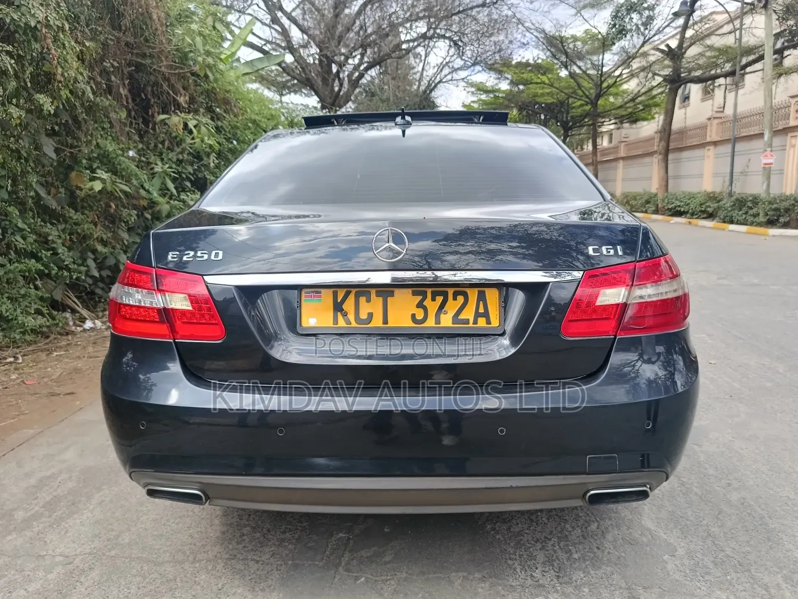Mercedes-Benz E250 2011 Black