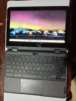Laptop Lenovo 500e 8GB Intel Celeron HDD+SSD 72GB