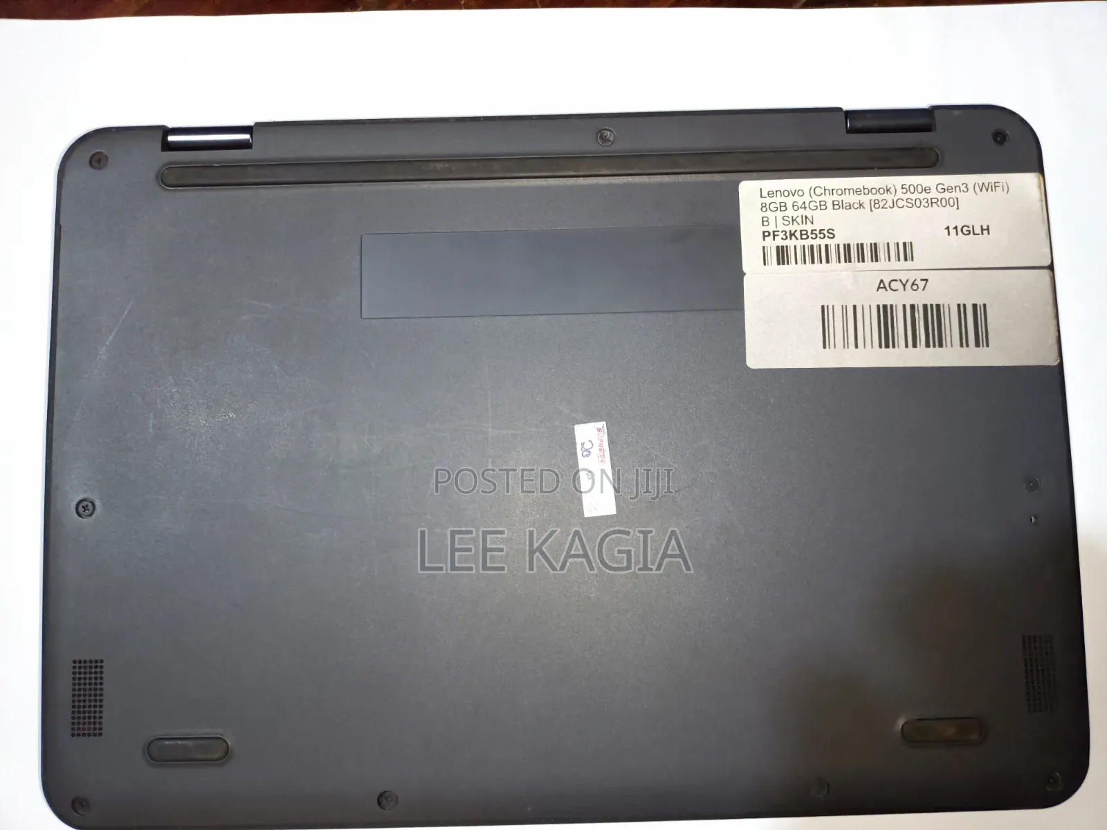 Laptop Lenovo 500e 8GB Intel Celeron HDD+SSD 72GB