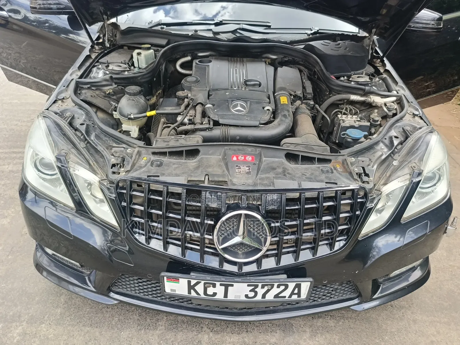 Mercedes-Benz E250 2011 Black