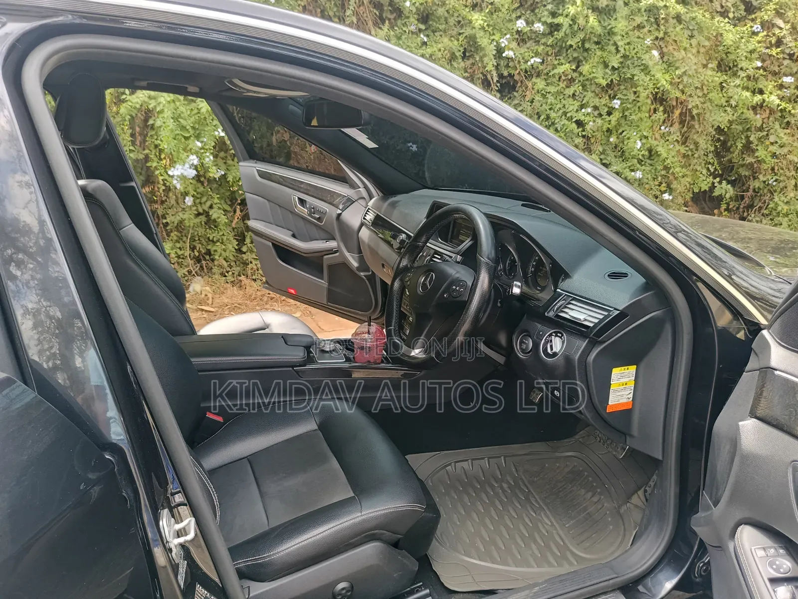 Mercedes-Benz E250 2011 Black