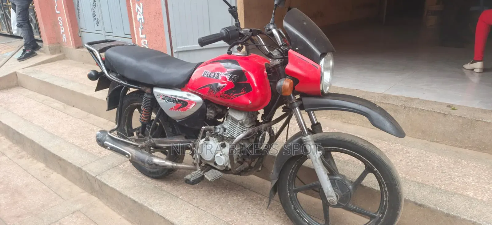 Bajaj Boxer 150 UG 2024 Red