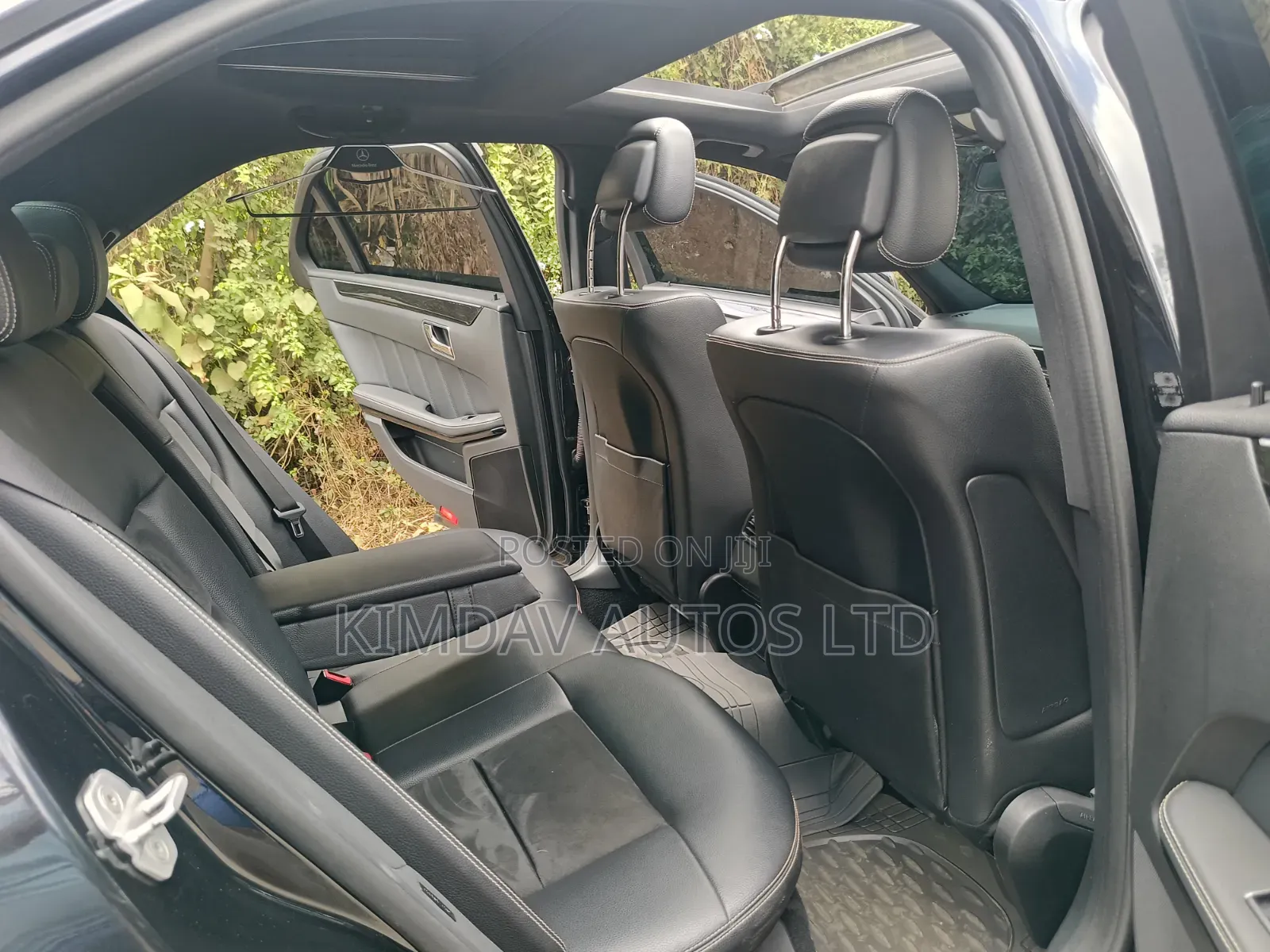 Mercedes-Benz E250 2011 Black