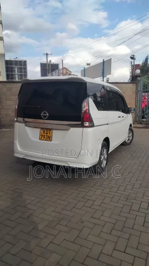 Nissan Serena 2016 White
