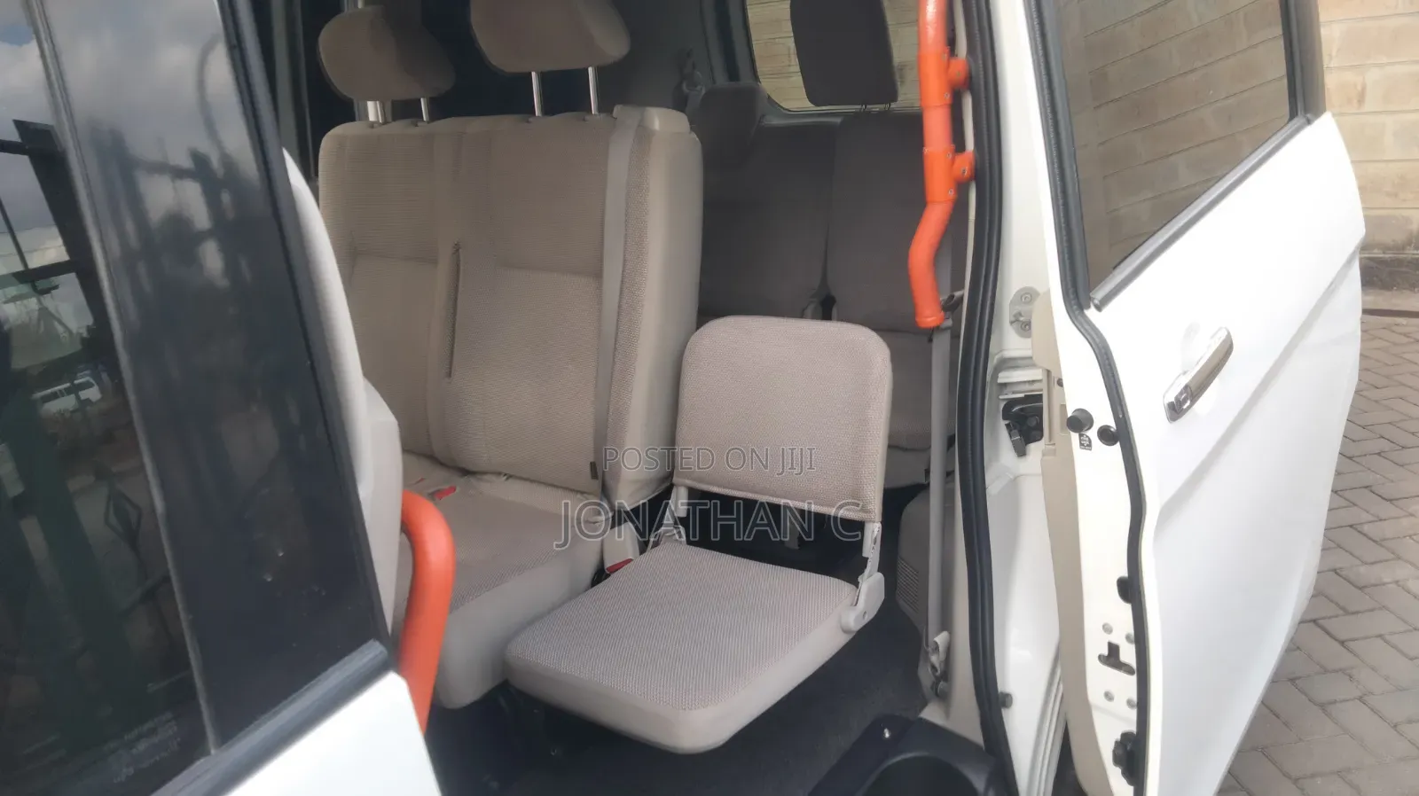 Nissan Serena 2016 White