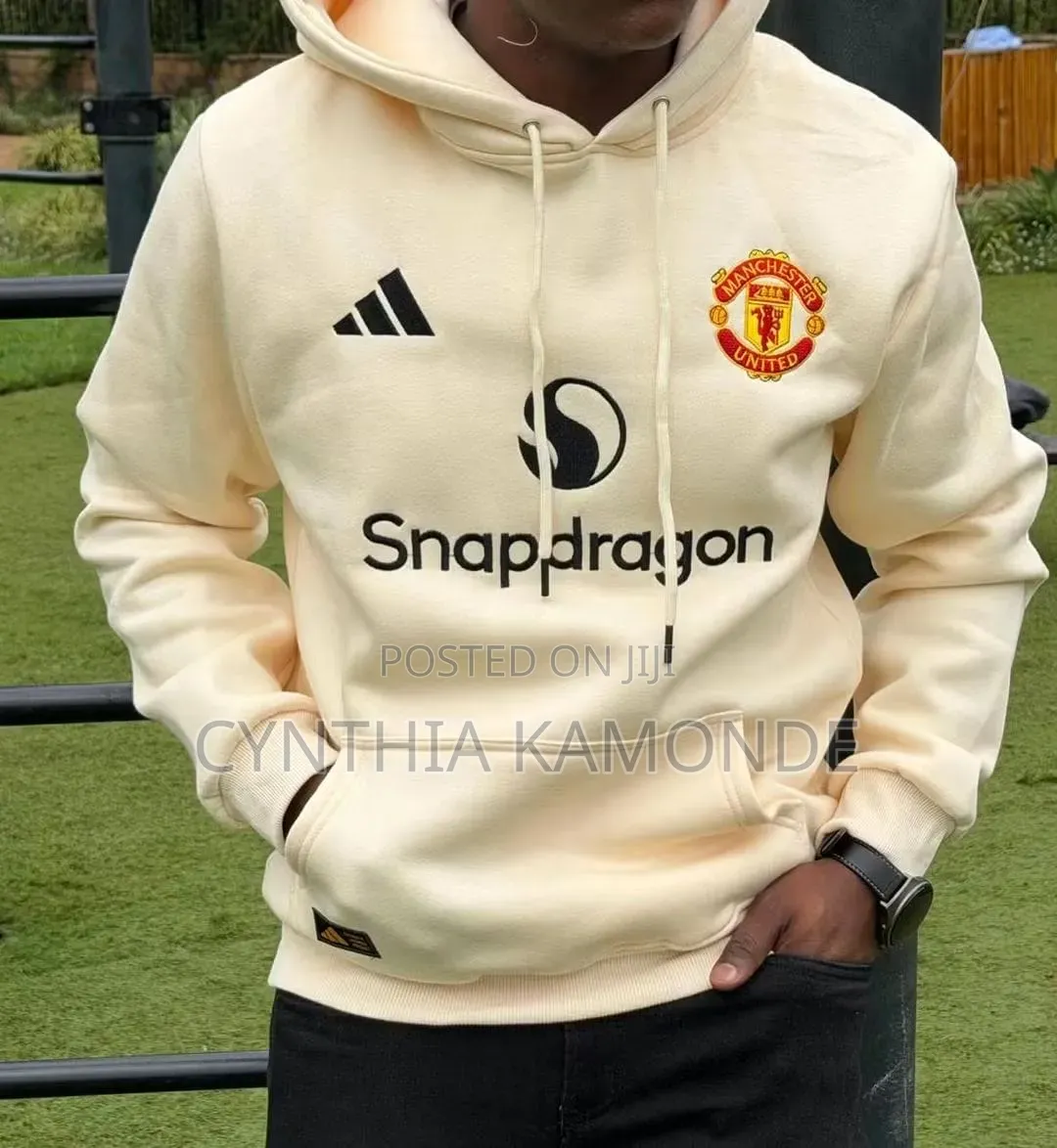 Hoodies Arsenal and Man U