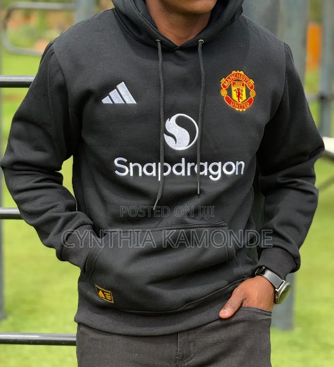 Hoodies Arsenal and Man U