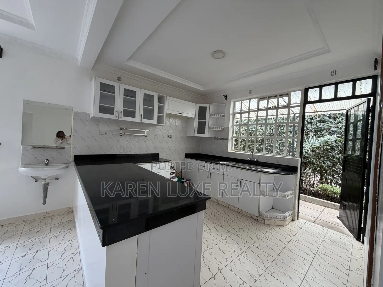 3bdrm Bungalow in Karen Hardy for rent