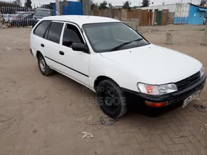 Toyota Corolla 1998 White