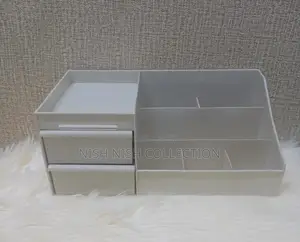 Large Capacity Make Up Organize