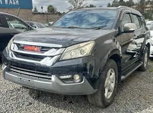 Isuzu MU-X 2017 Black
