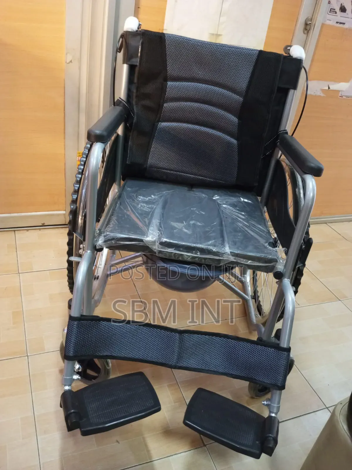 Commode Chair With Wheels