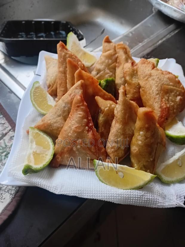 Ojow's Mini Kitchen Samosa Bites