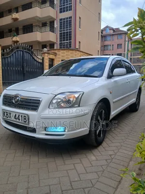 Toyota Avensis 2.0 VVT-i Sol 2006 White