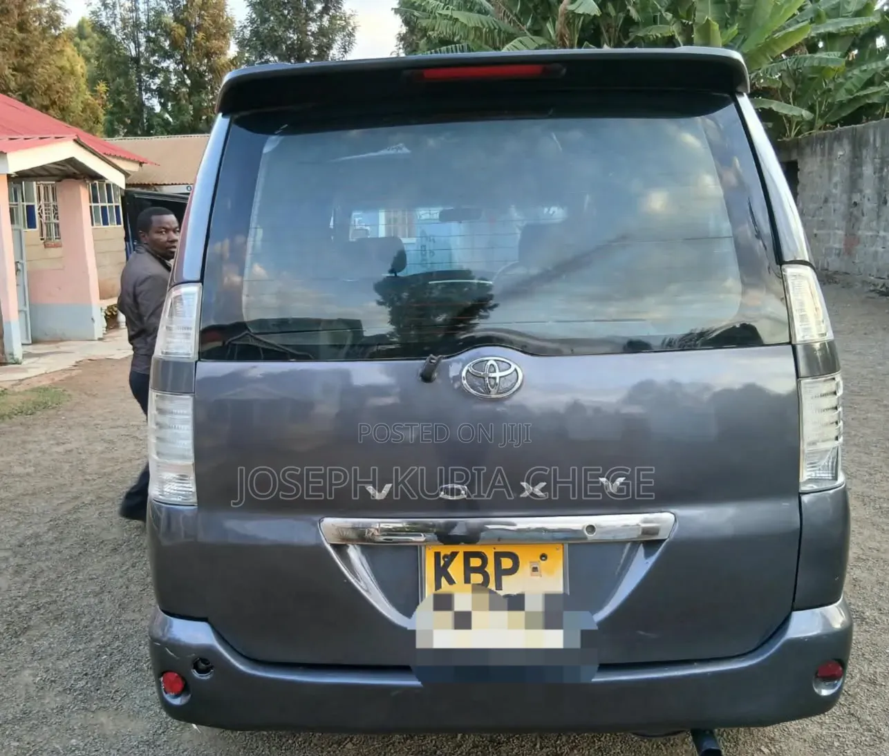 Toyota Voxy 2005 Gray