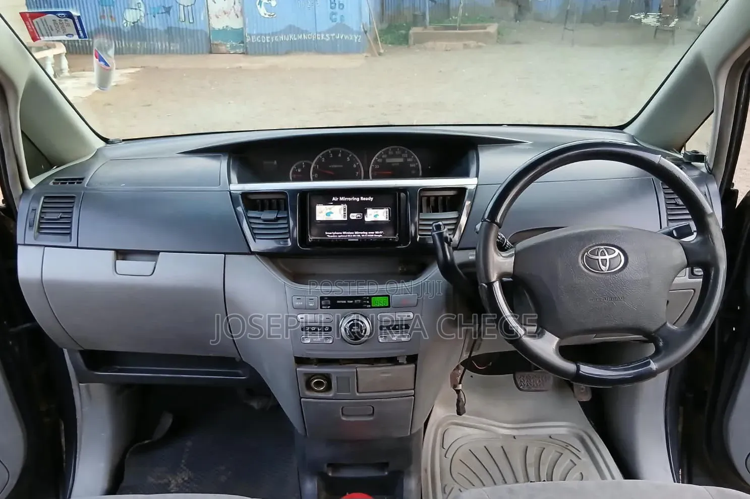 Toyota Voxy 2005 Gray