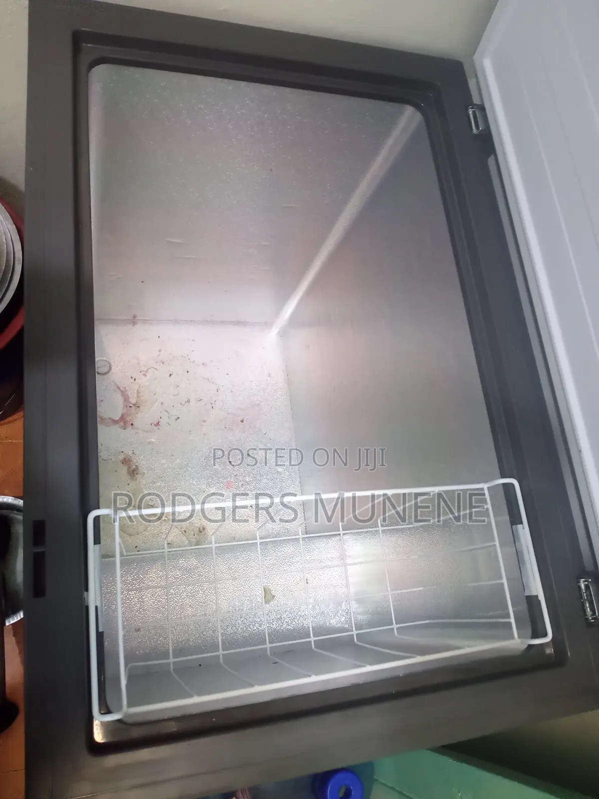 Hisense Dual Function Freezer and Refrigeration. Model FC-26DD45A