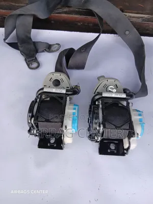 Mazda Carol Seatbelts
