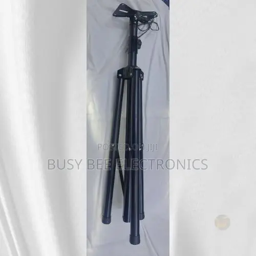Universal Adjustable Folding Tripod Stand – Black (Camera/Light/Projec