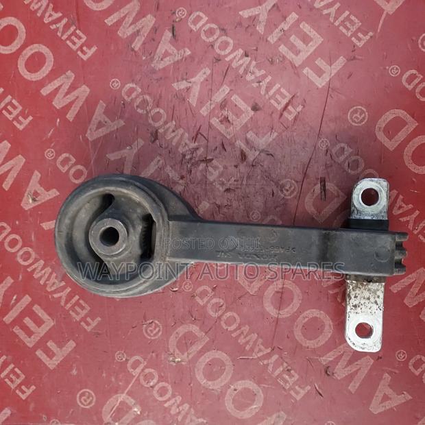 Front Engine Mount Honda Stream - main view