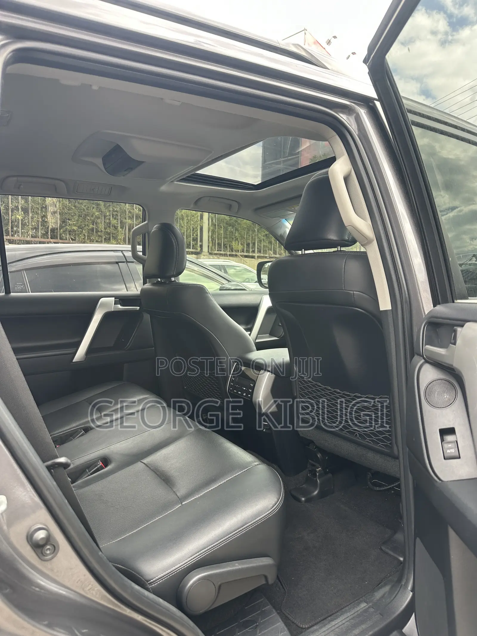 Toyota Land Cruiser Prado 2019 Gray