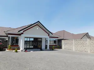4bdrm Bungalow in Guanco, Kitengela for sale