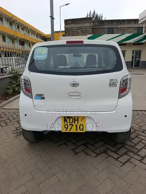 Daihatsu Mira 2015 White