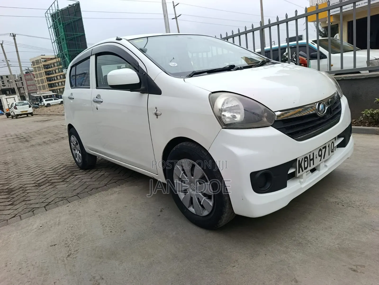 Daihatsu Mira 2015 White