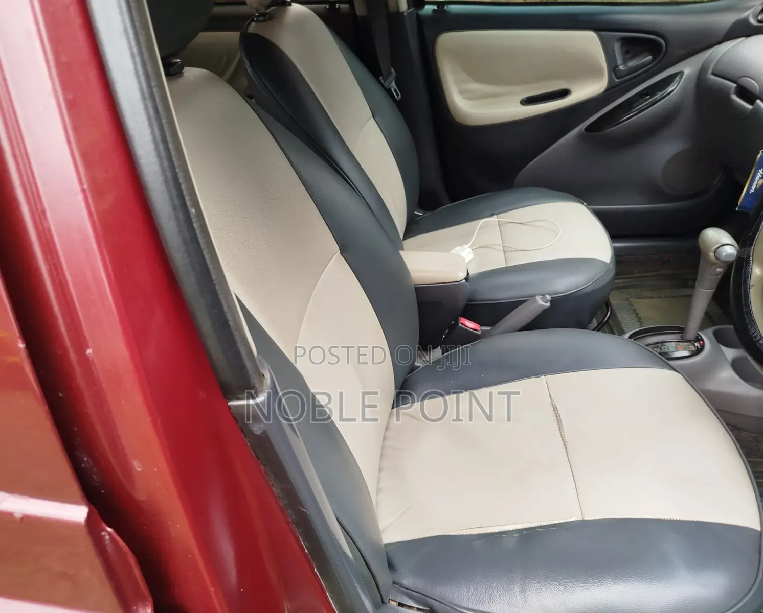 Toyota Vitz 2003 Maroon
