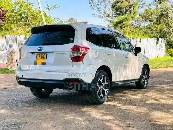 Subaru Forester 2014 White