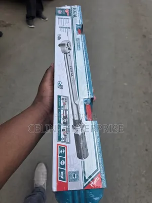 1/2" Professional Torque Wrench 40–200N·m