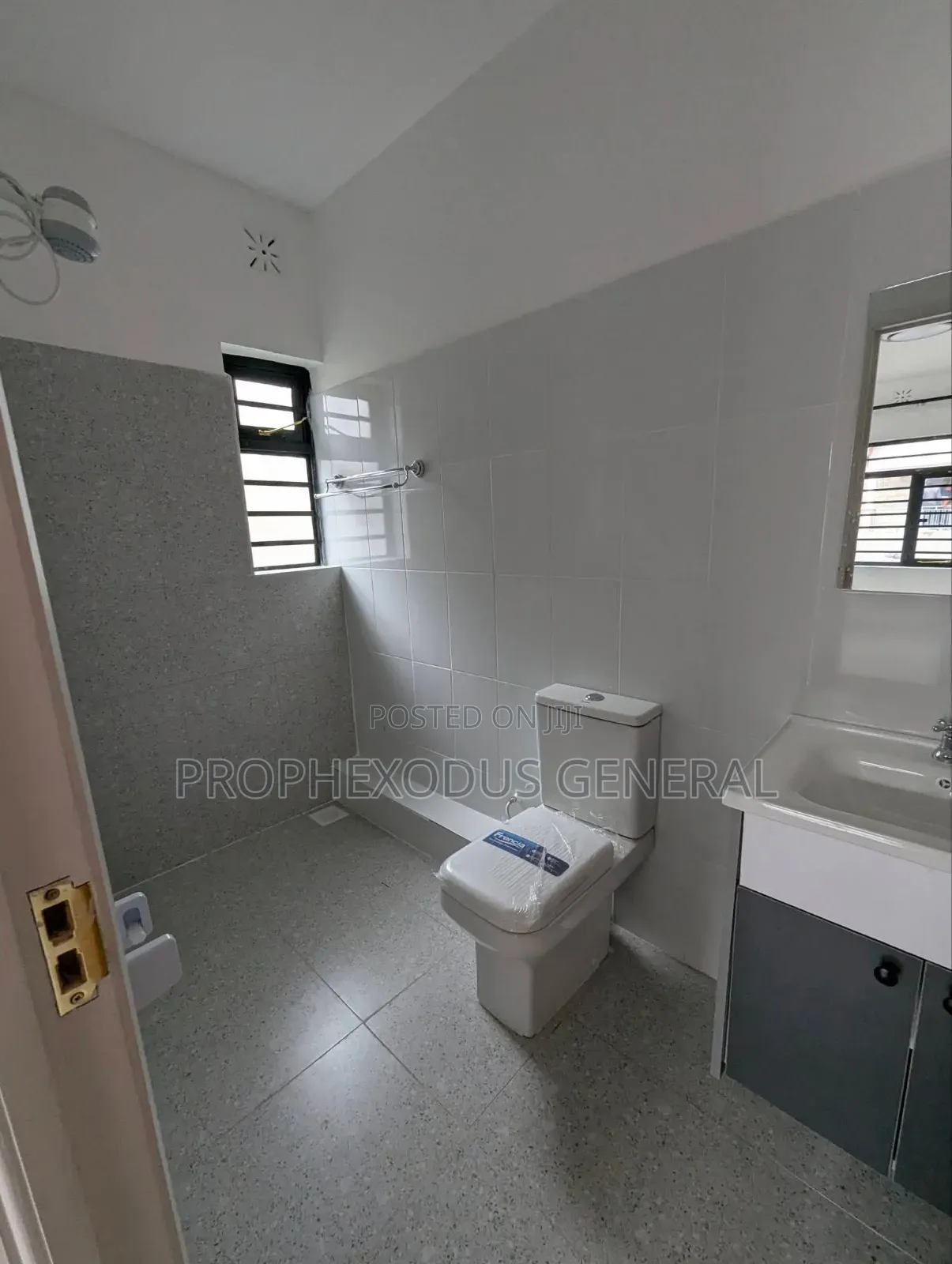 3bdrm Bungalow in Matasia for sale