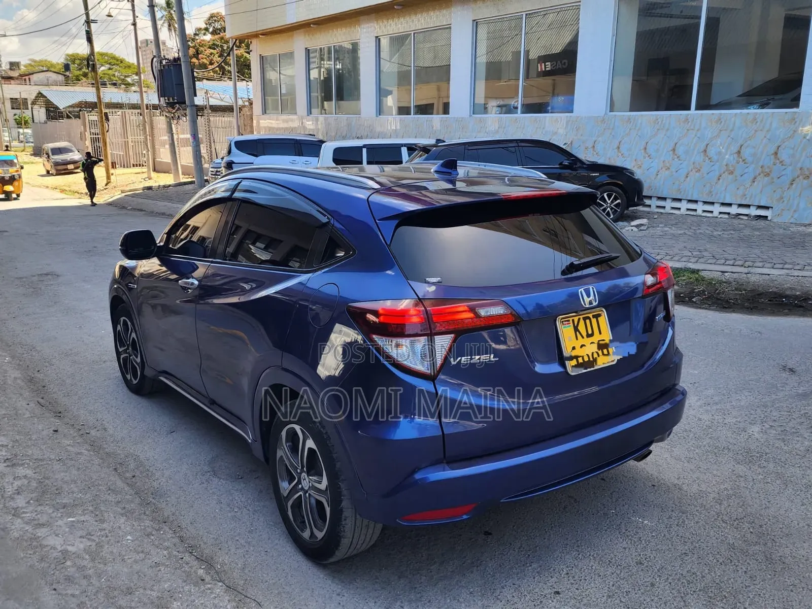Honda Vezel 2017 Red