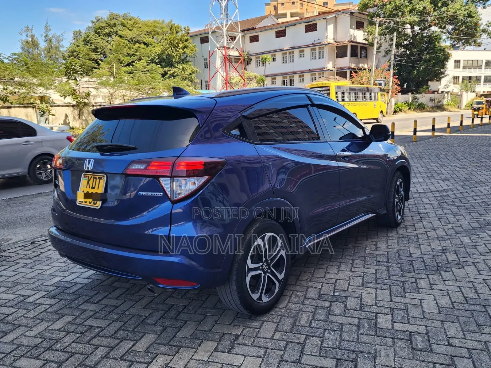 Honda Vezel 2017 Red