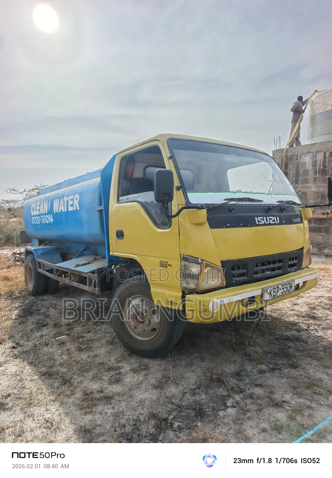 Isuzu NPR 4.3 2010 Yellow
