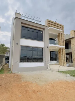 5bdrm Mansion in Milimani, Kitengela for sale