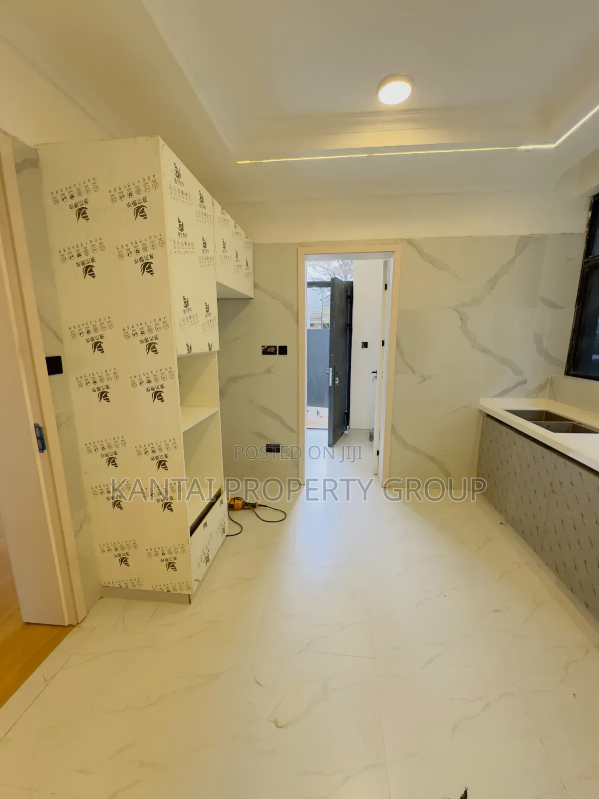 5bdrm Mansion in Milimani, Kitengela for sale