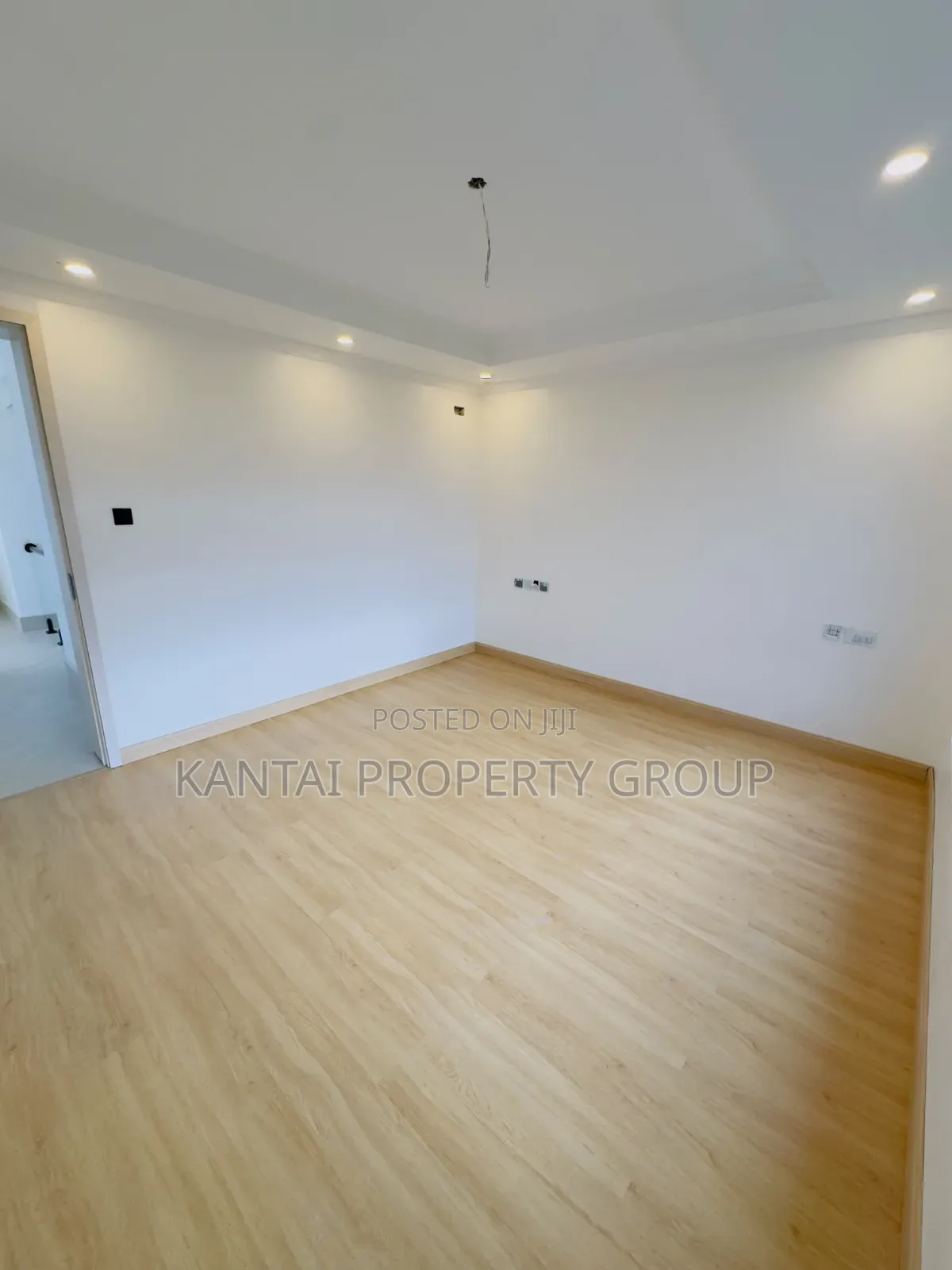 5bdrm Mansion in Milimani, Kitengela for sale
