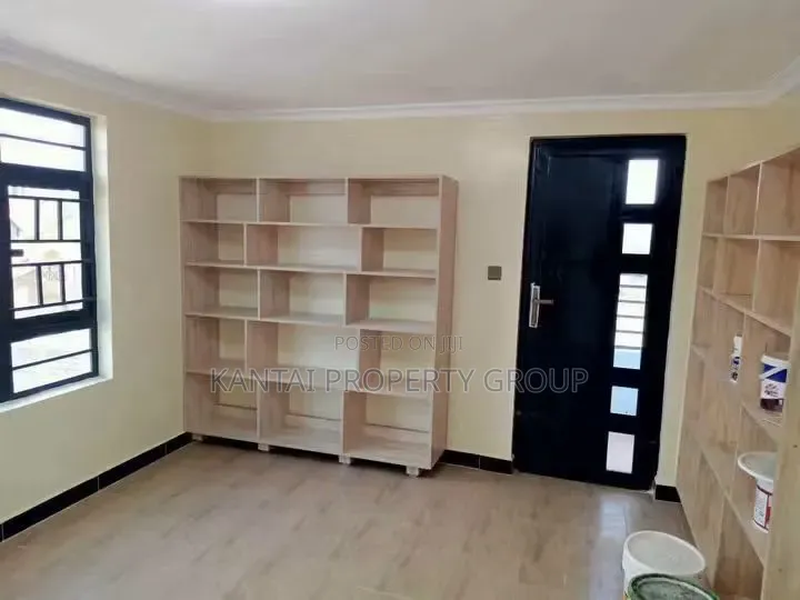 5bdrm Maisonette in Temple Road, Kitengela for rent