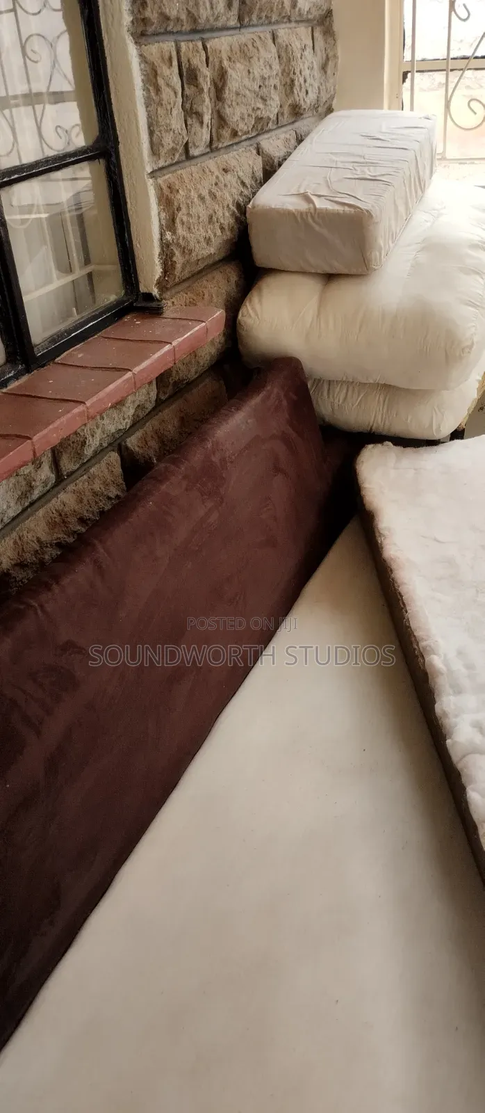 Couch/Day Bed