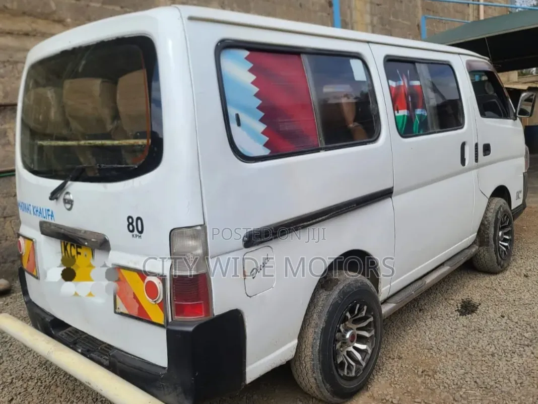 Nissan Caravan (Urvan) 2008 White