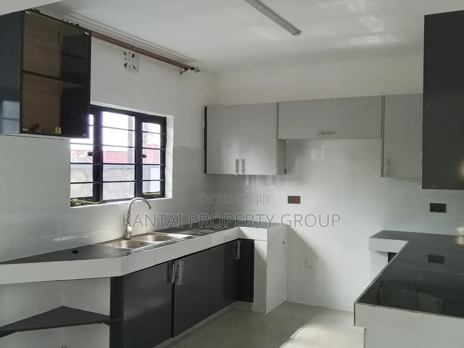2bdrm Bungalow in Roimen, Matasia for sale