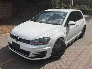Volkswagen Golf 2014 White