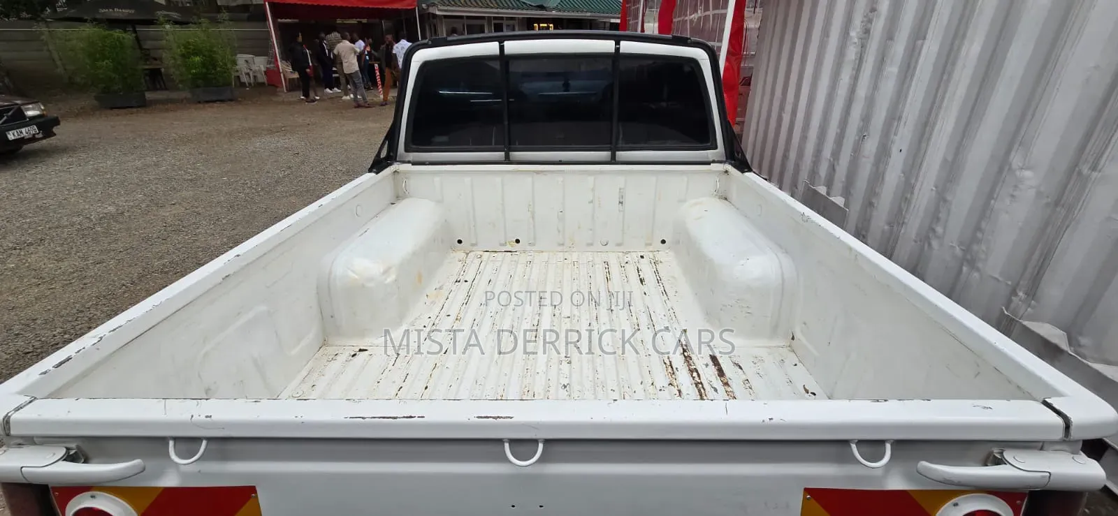 Nissan NP300 2013 White